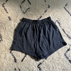 Soffe Shorts size Juniors small navy blue